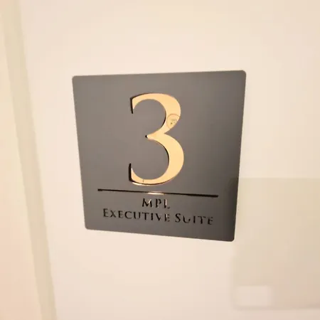 En-suites - Retreat With Kitchenette- Lgi Hospital- Free 5g Wifi & Netflix- - Contractors - Short Guest house 3*